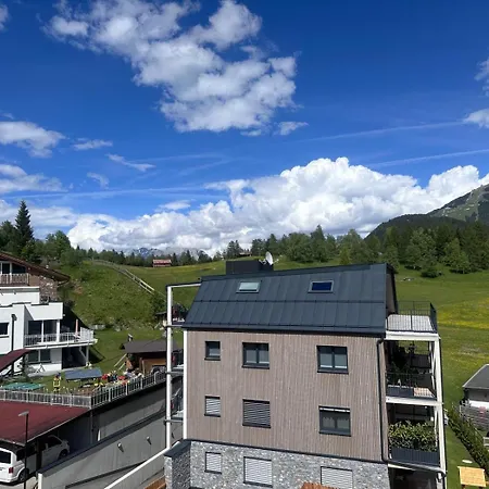 Apartament Wanderlust By Monicare Seefeld w Tirolu